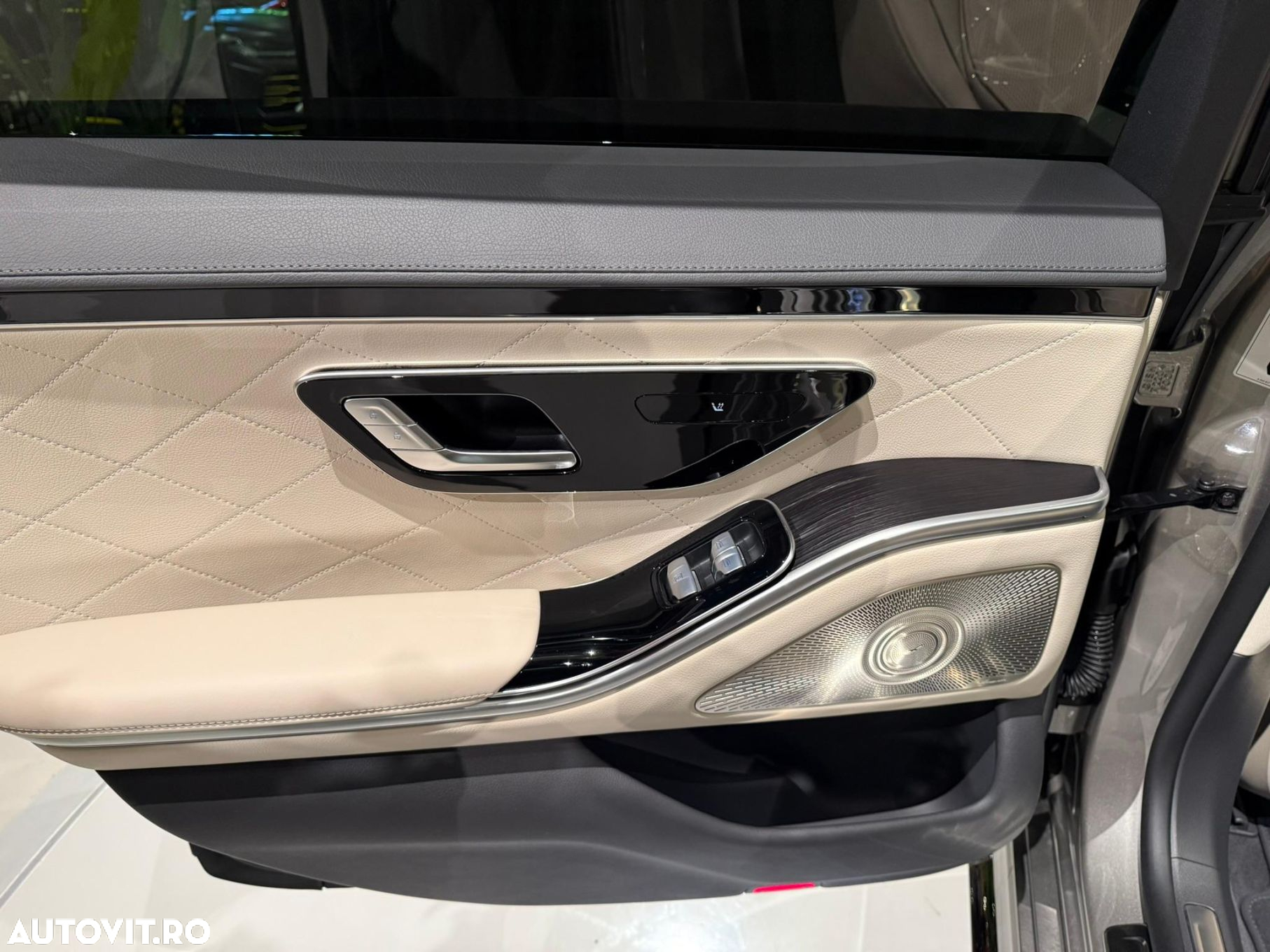 Mercedes-Benz S 580 e 4MATIC Long - 14