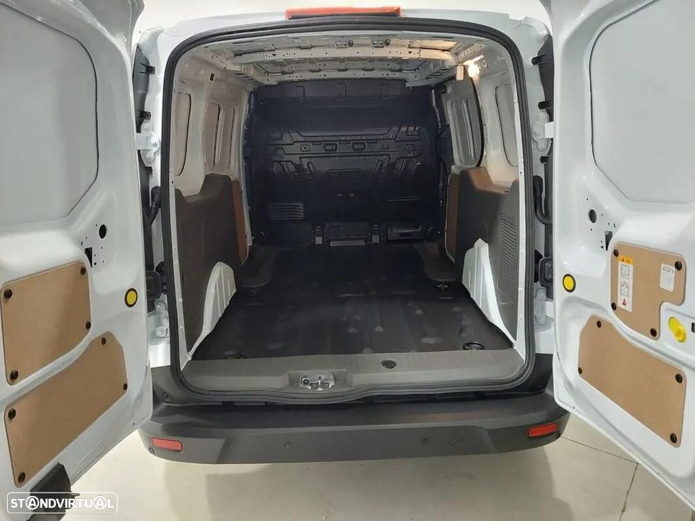 Ford Transit Connect - 22