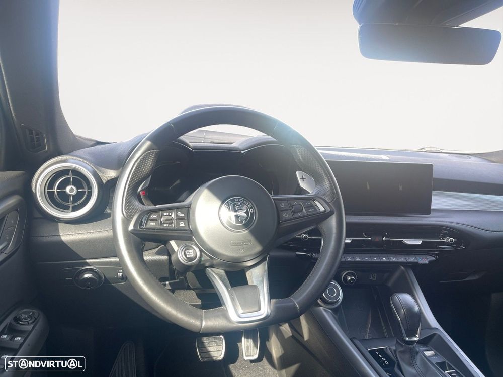 Alfa Romeo Tonale 1.5 Hybrid Edizione Speciale - 12