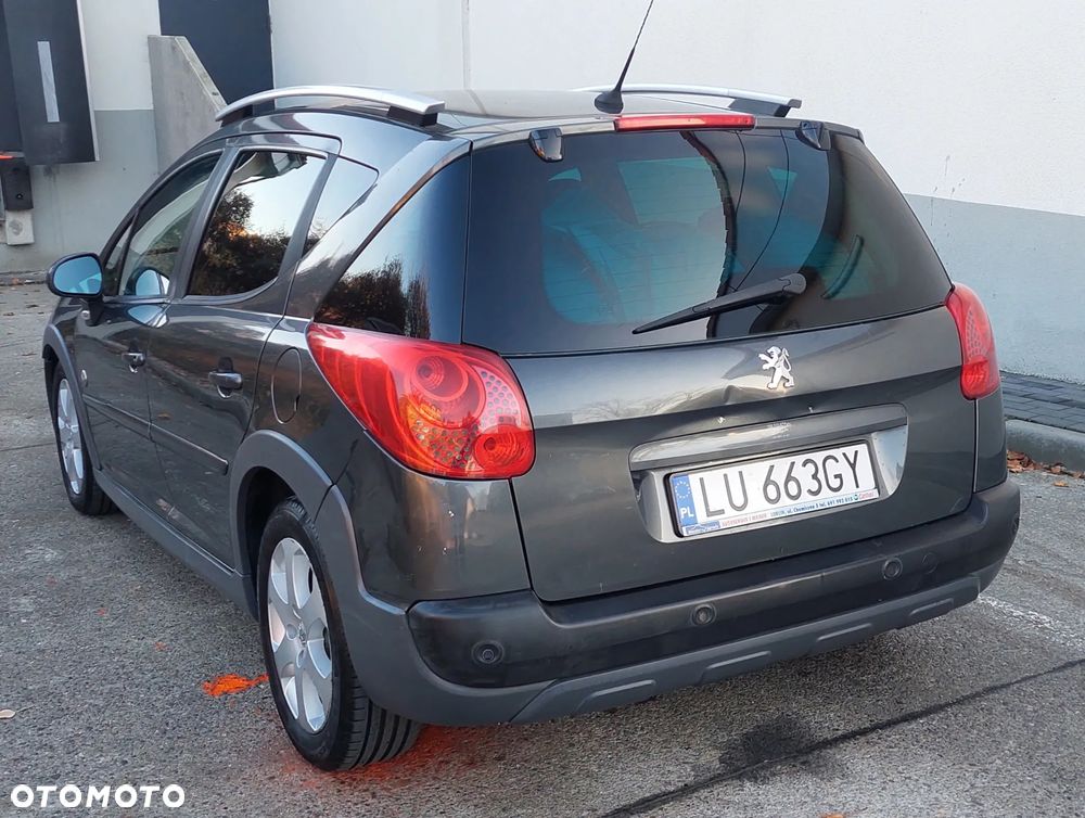 Peugeot 207 1.6 Premium - 5