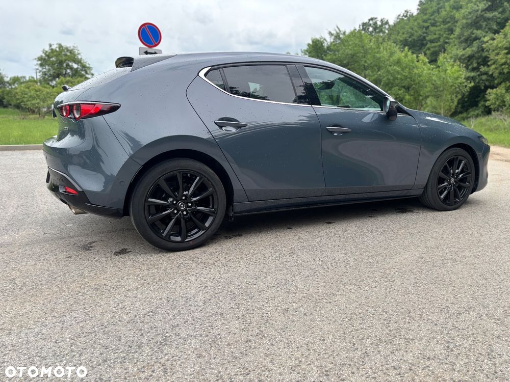 Mazda 3 - 7
