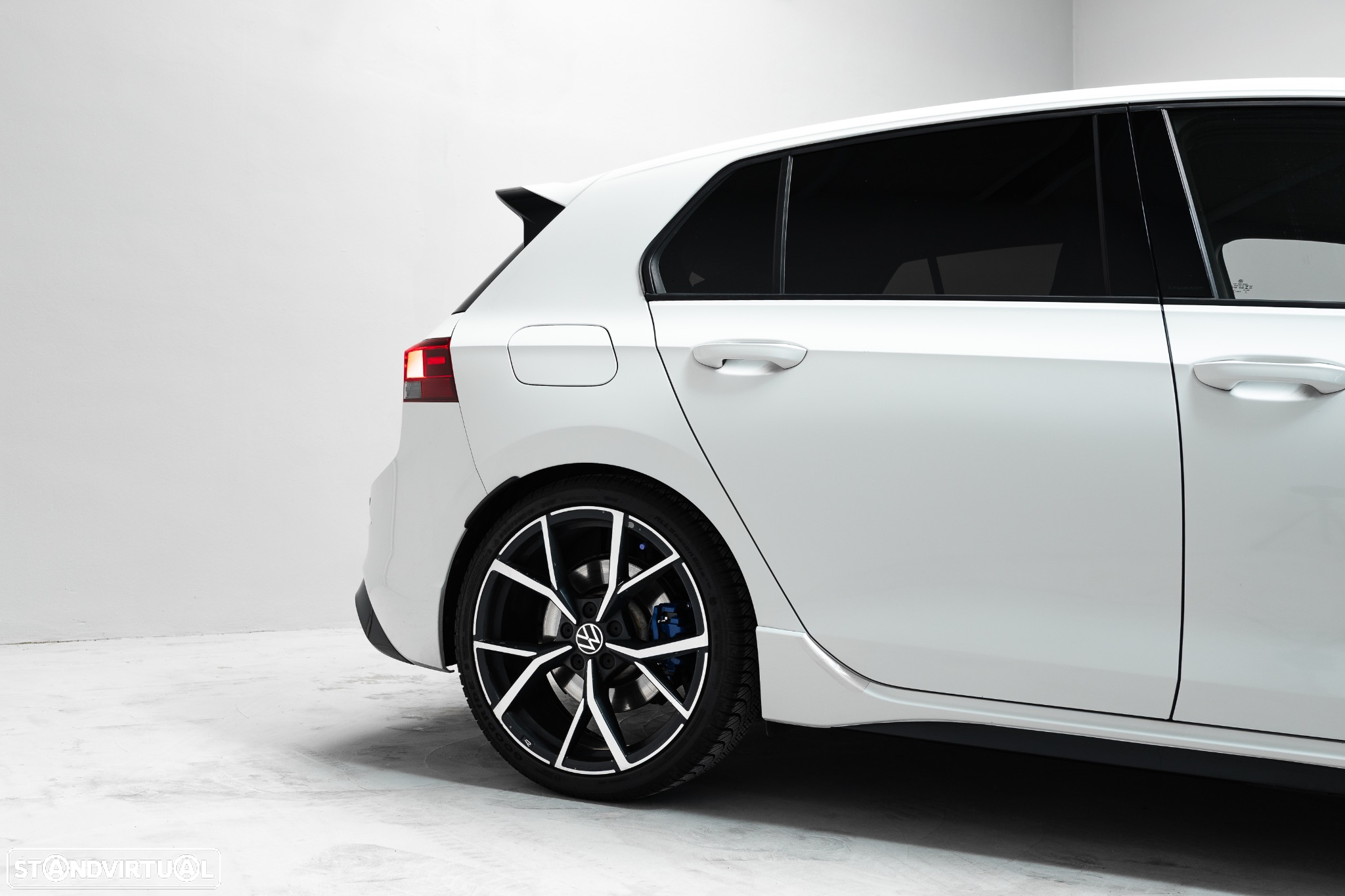 VW Golf 2.0 TSI R DSG - 8