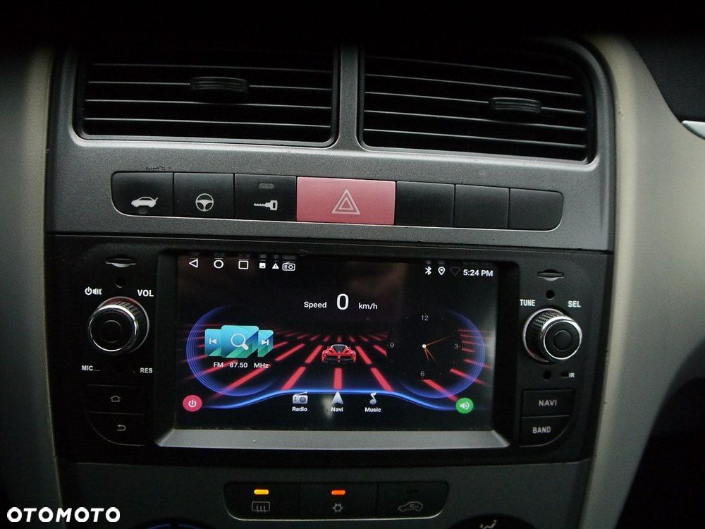 Fiat Grande Punto - 22