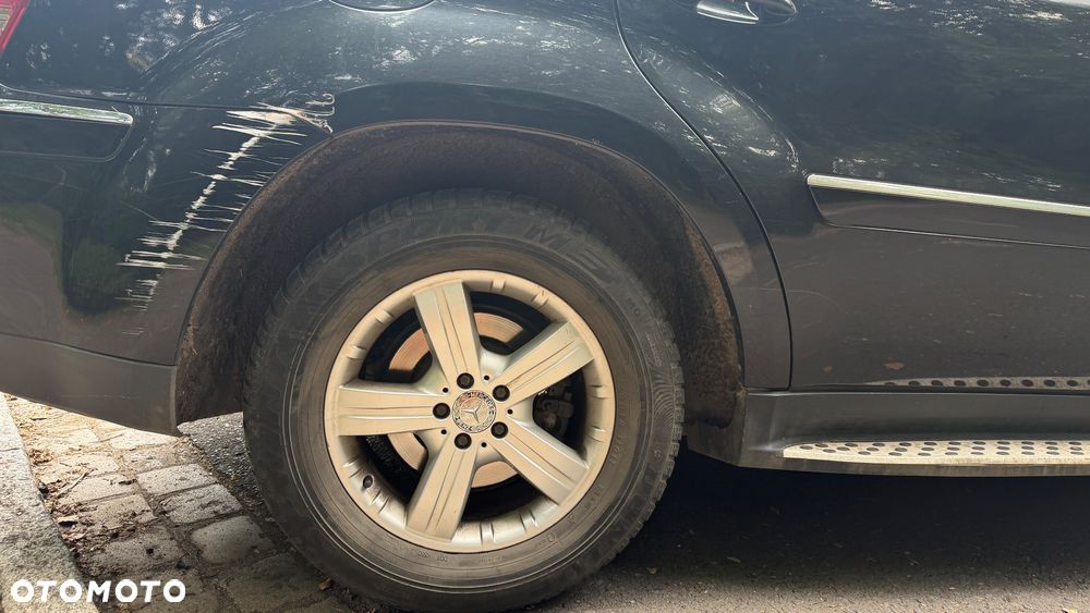 Mercedes-Benz GL 320 CDI 4Matic 7G-TRONIC - 30