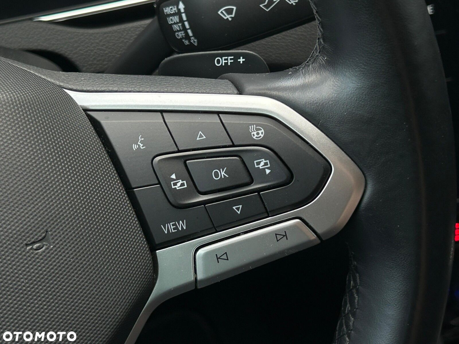Volkswagen Passat 1.5 TSI EVO Elegance DSG - 23