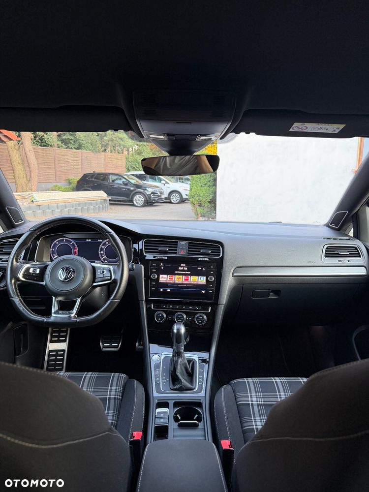 Volkswagen Golf 2.0 TDI BMT GTD DSG - 25