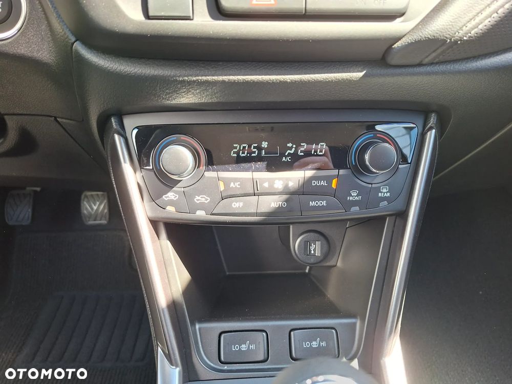 Suzuki S-Cross 1.4 BoosterJet mHEV Premium Plus SP 4WD - 28