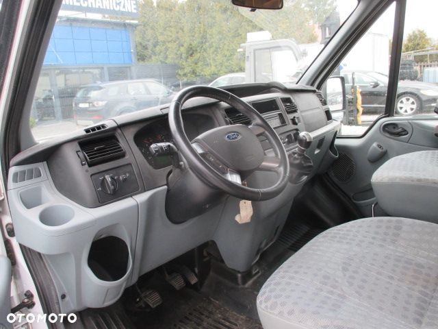 Ford transit - 9