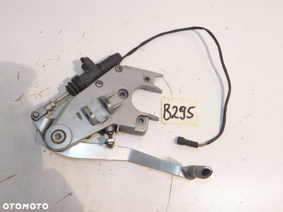 BMW R1100R R1100 R set prawy + dźwignia hamulca tył + pompa hamulca +set B295 - 1