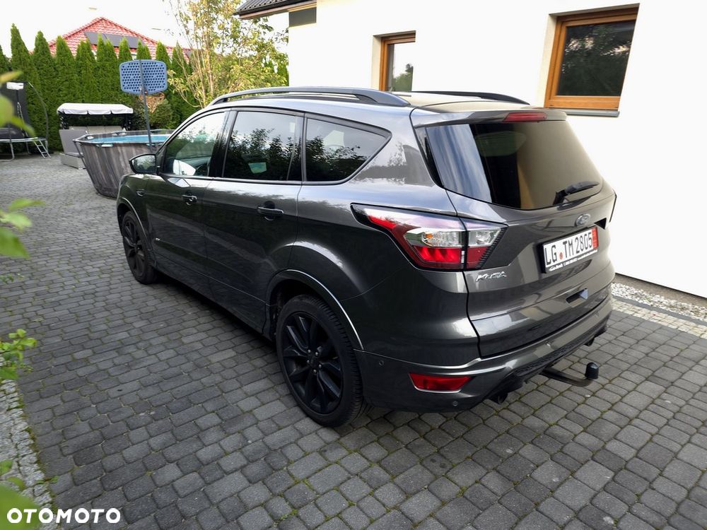 Ford Kuga 2.0 TDCi AWD Titanium - 3