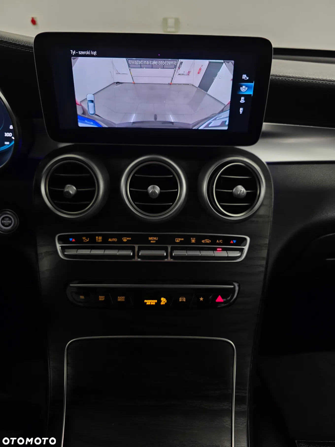 Mercedes-Benz GLC 300 d 4Matic 9G-TRONIC AMG Line Plus - 10