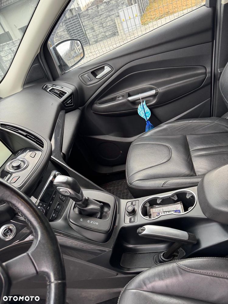 Ford Kuga 2.0 TDCi 4WD Titanium Plus - 8