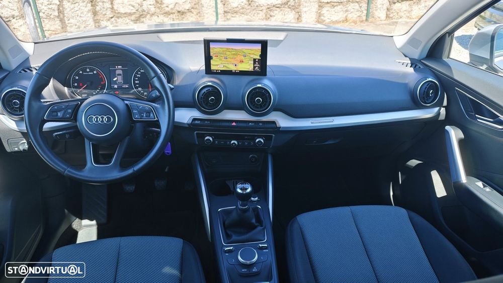 Audi Q2 1.0 TFSI Design - 5