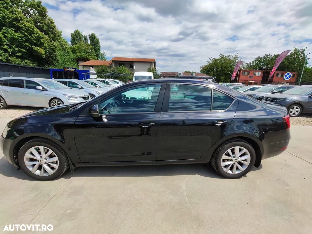 Skoda Octavia - 8