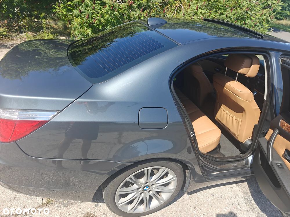 BMW Seria 5 - 28