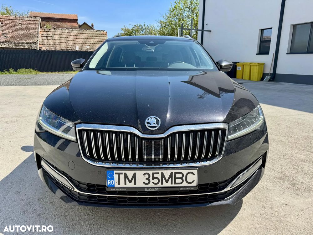 Skoda Superb 2.0 TDI 4X4 DSG Laurin & Klement - 6