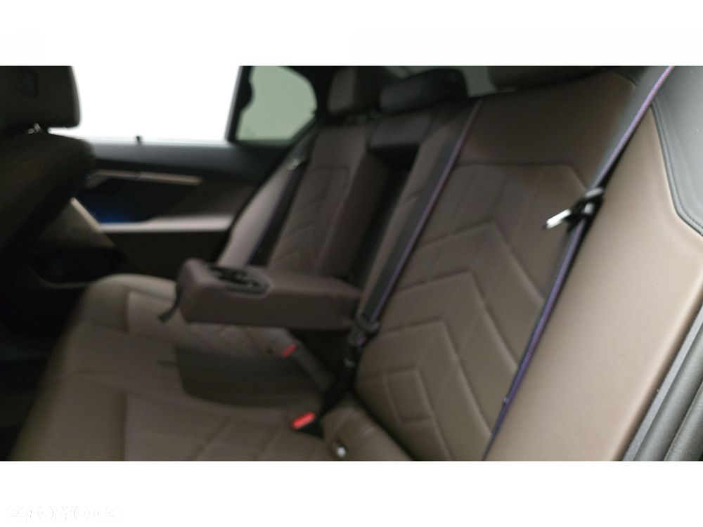 BMW Seria 5 - 23