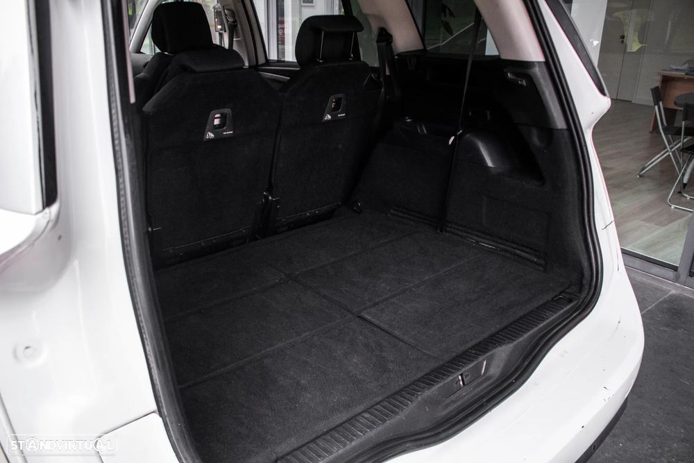 Citroën Grand C4 Spacetourer - 25