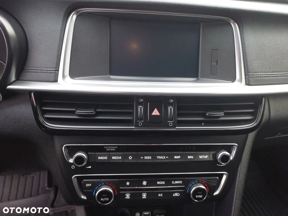 Kia Optima Sportagon 1.6 CRDI Spirit - 17