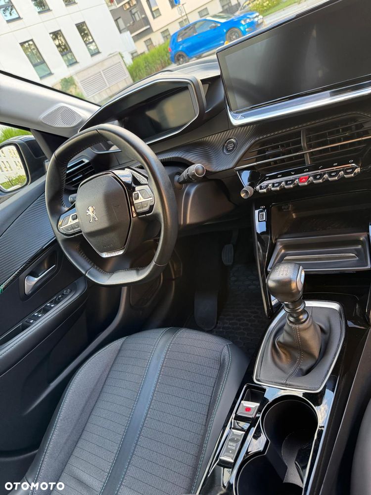 Peugeot 208 1.2 PureTech Allure S&S - 4
