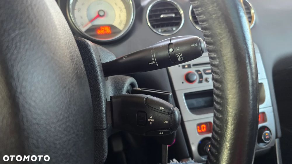 Peugeot 308 1.6 HDi Premium Plus - 39