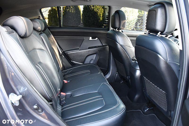 Kia Sportage 1.6 GDI XL 2WD - 23