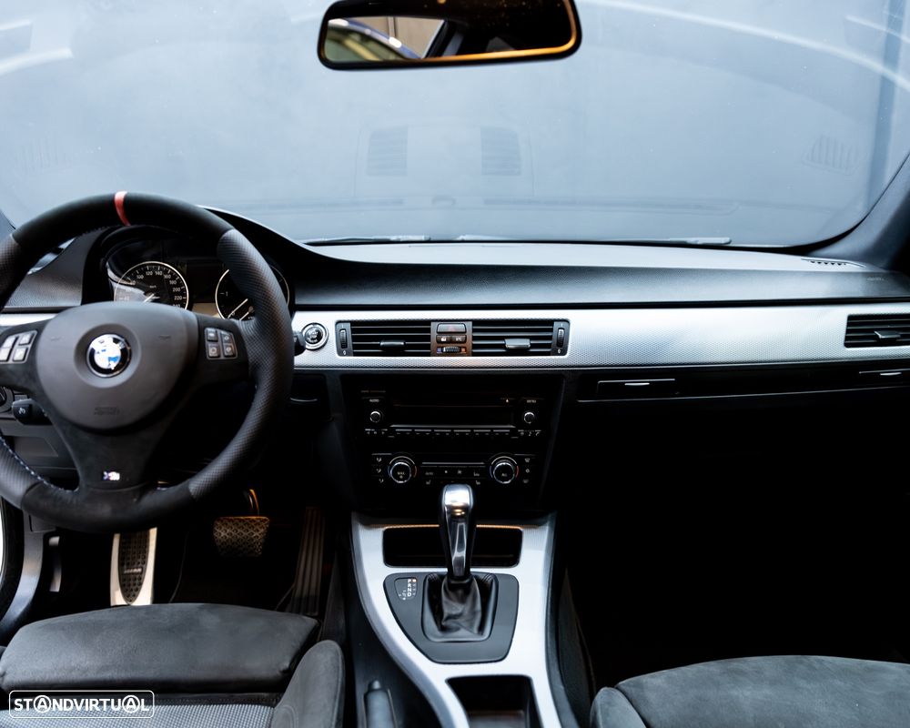 BMW 320 d Coupe Auto - 33