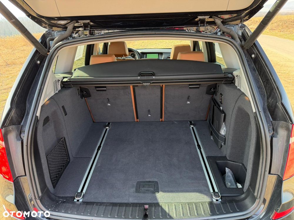 BMW X3 xDrive35i Sport-Aut - 8