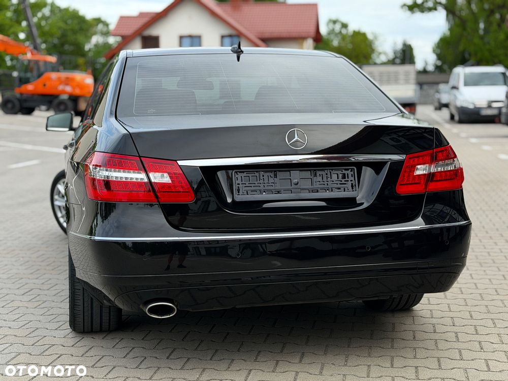 Mercedes-Benz Klasa E - 17