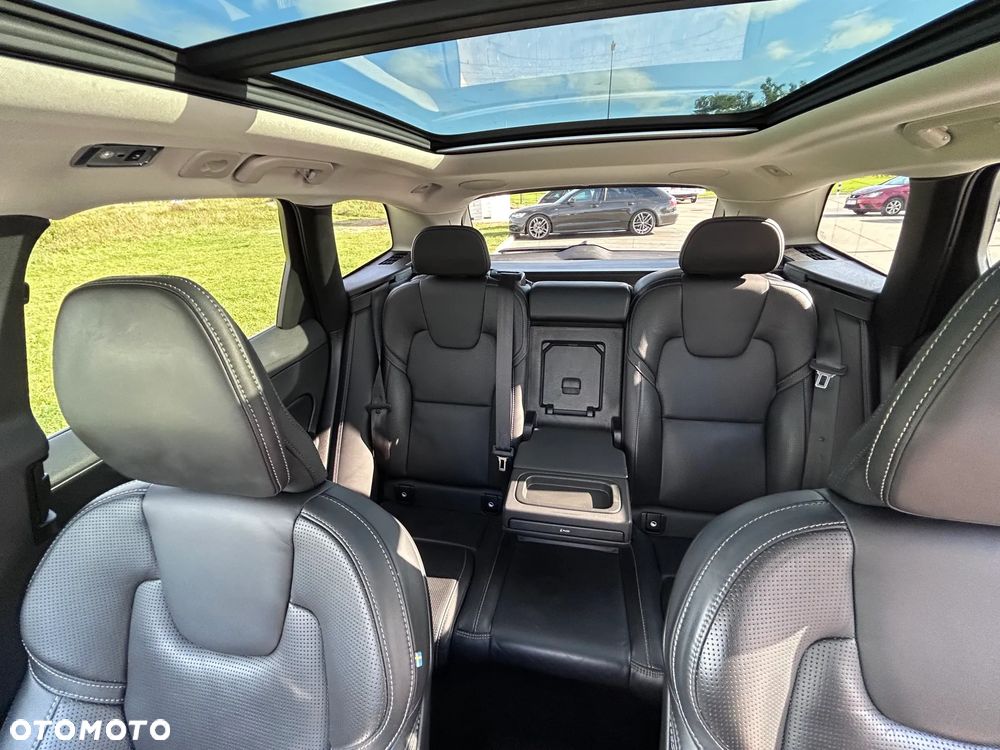 Volvo XC 60 - 6