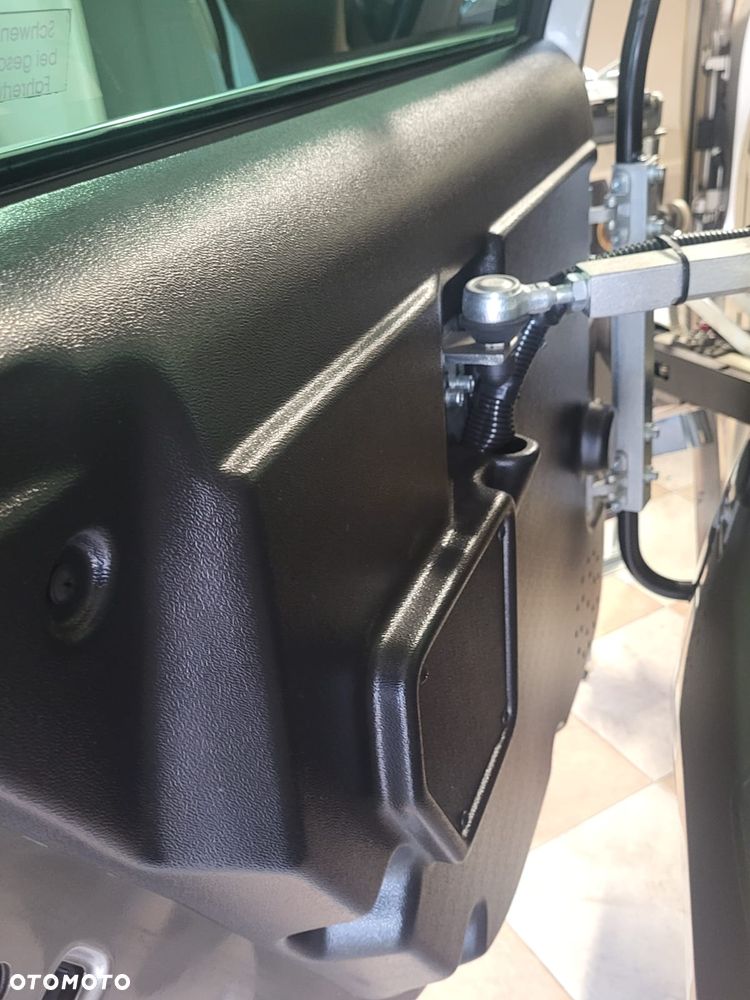 Volkswagen Passat Variant 2.0 TDI DSG Highline - 31