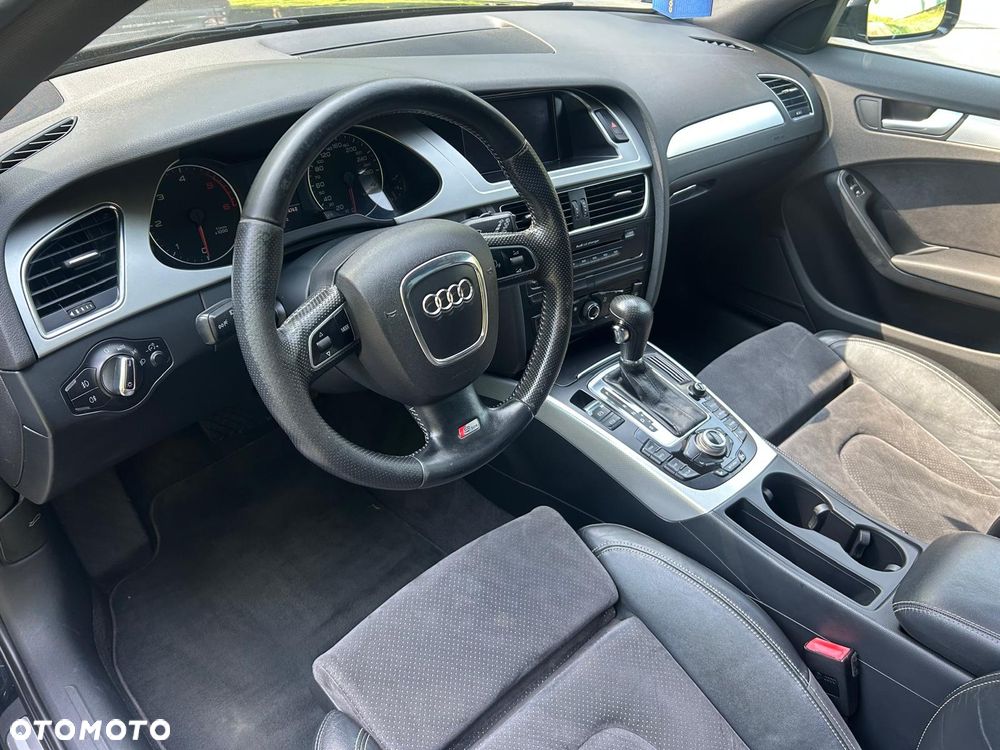 Audi A4 Avant - 14