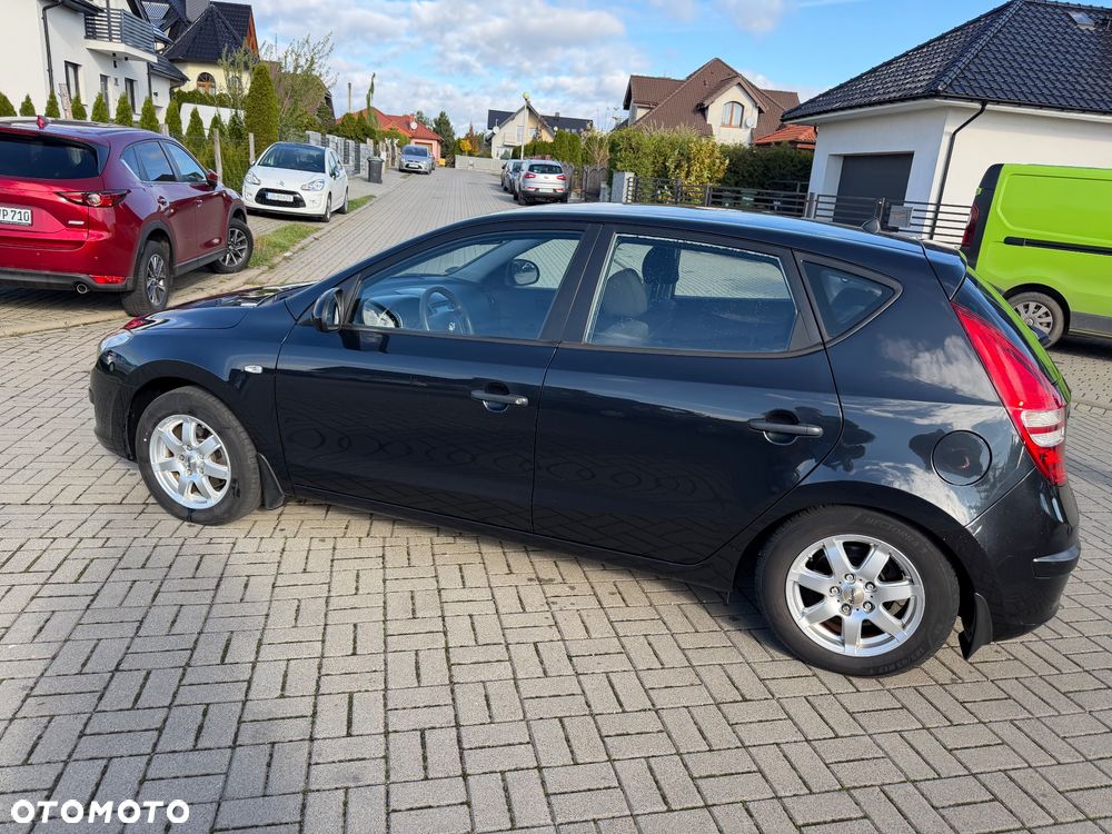 Hyundai i30 1.4 BlueDrive Comfort - 10