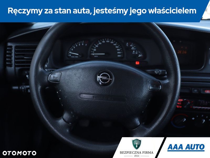 Opel Vectra - 17