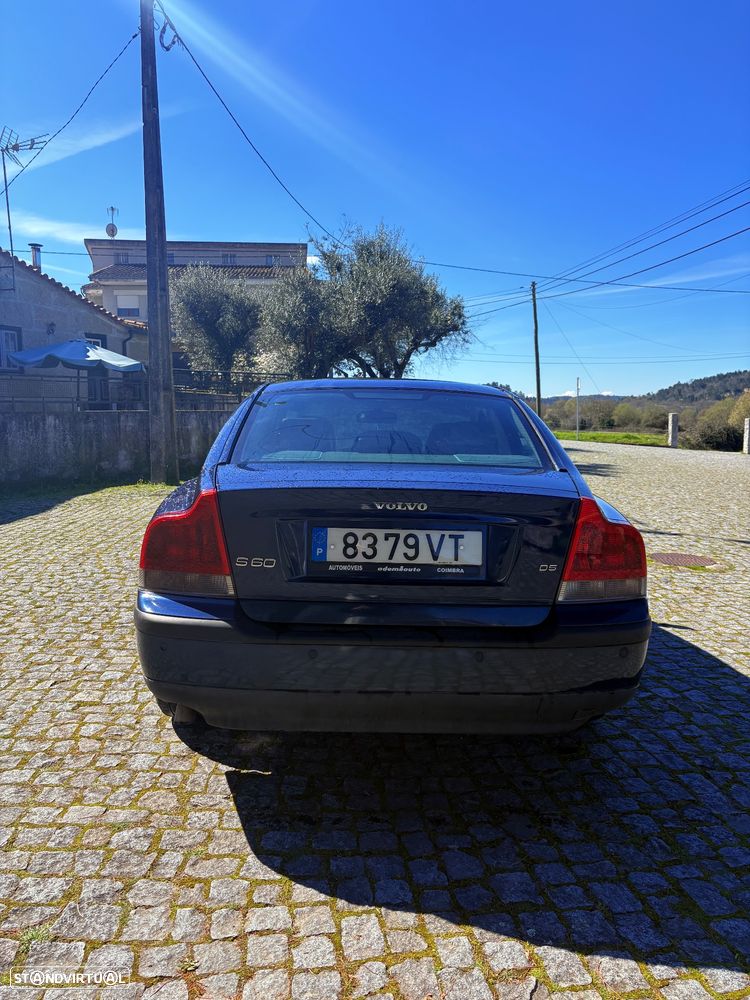 Volvo S60 2.4 D5 - 3