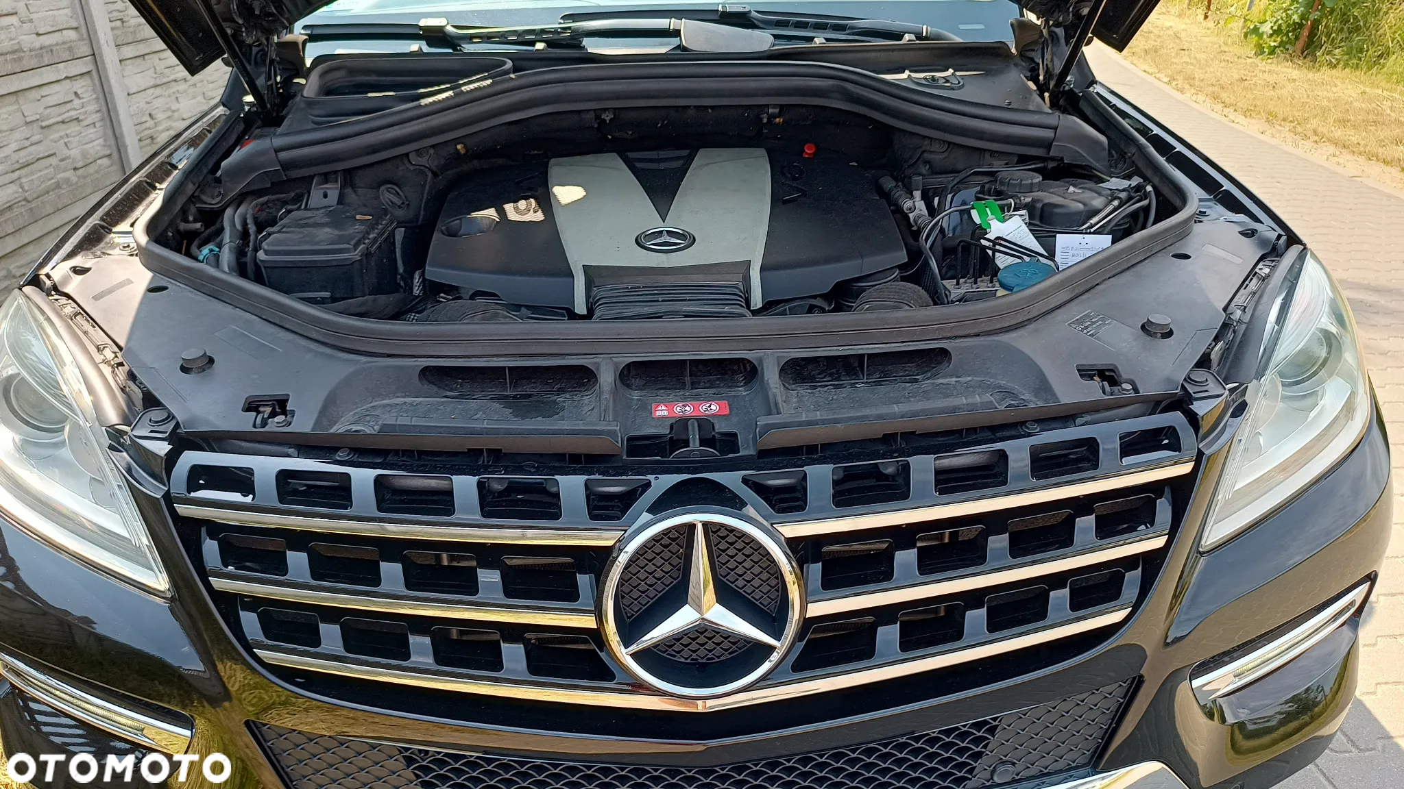 Mercedes-Benz ML 350 BlueTec 4-Matic - 8