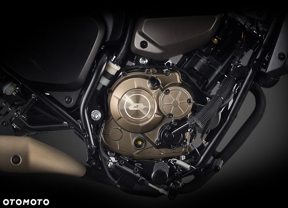 QJMOTOR SRV 125 - 16