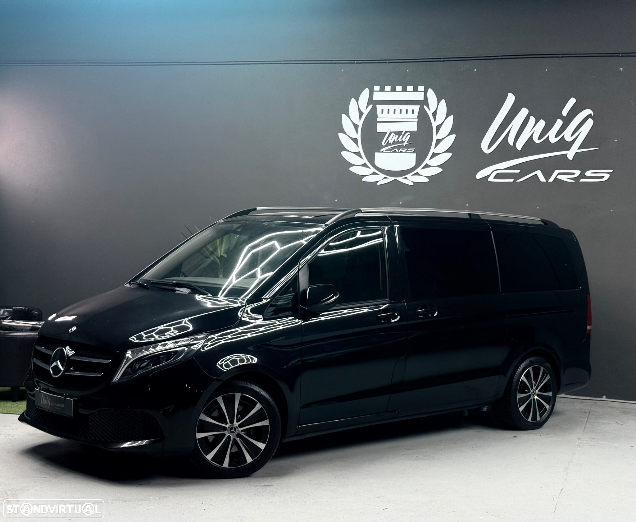 Mercedes-Benz V 300 d Longo Avantgarde - 10
