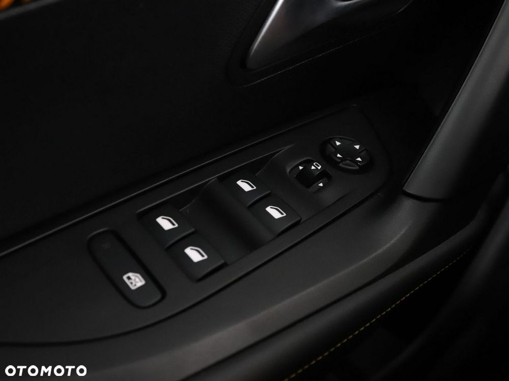 Peugeot 2008 PureTech 130 Allure S&S EAT8 - 39