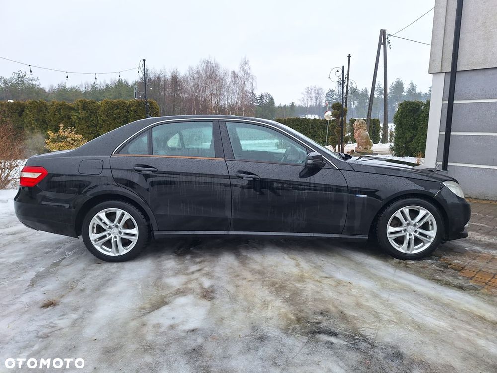 Mercedes-Benz Klasa E 200 CDI DPF BlueEFFICIENCY Automatik Avantgarde - 5