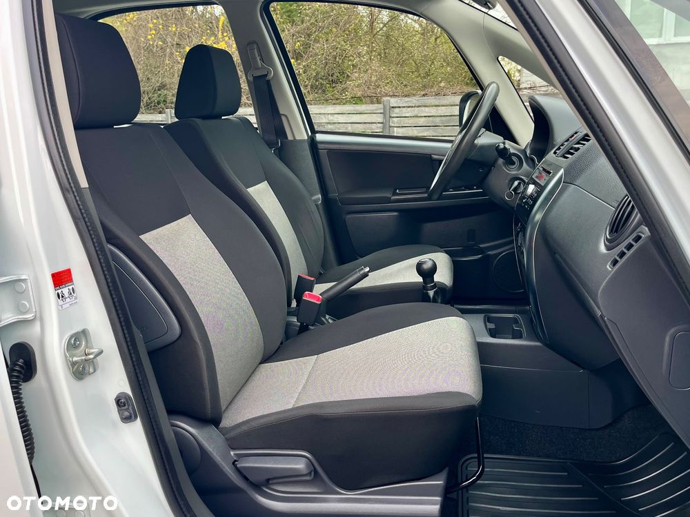 Fiat Sedici 1.6 16V 4x2 Dynamic - 30