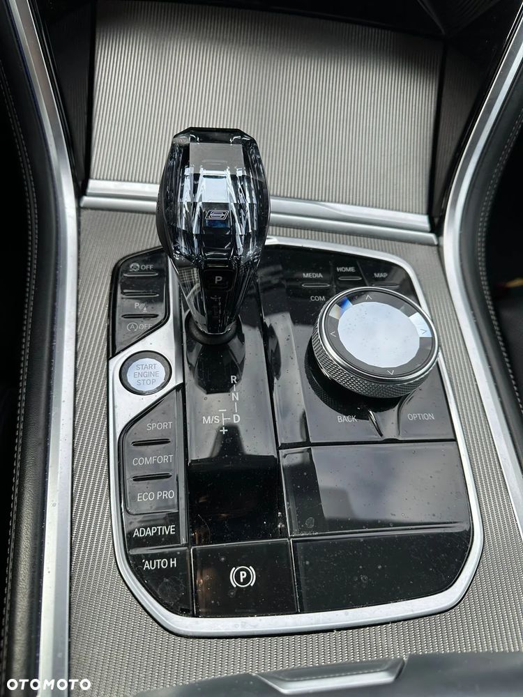 BMW Seria 8 840i xDrive - 17