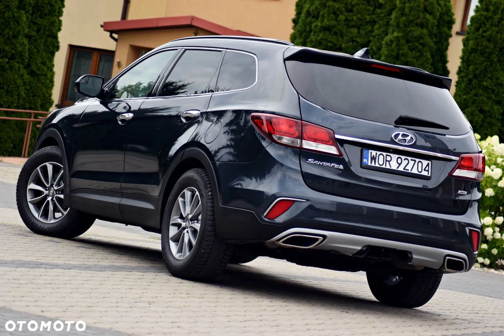 Hyundai Santa Fe - 9