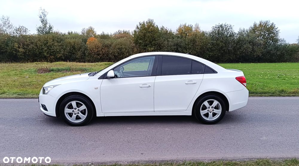 Chevrolet Cruze 2010 photo 5