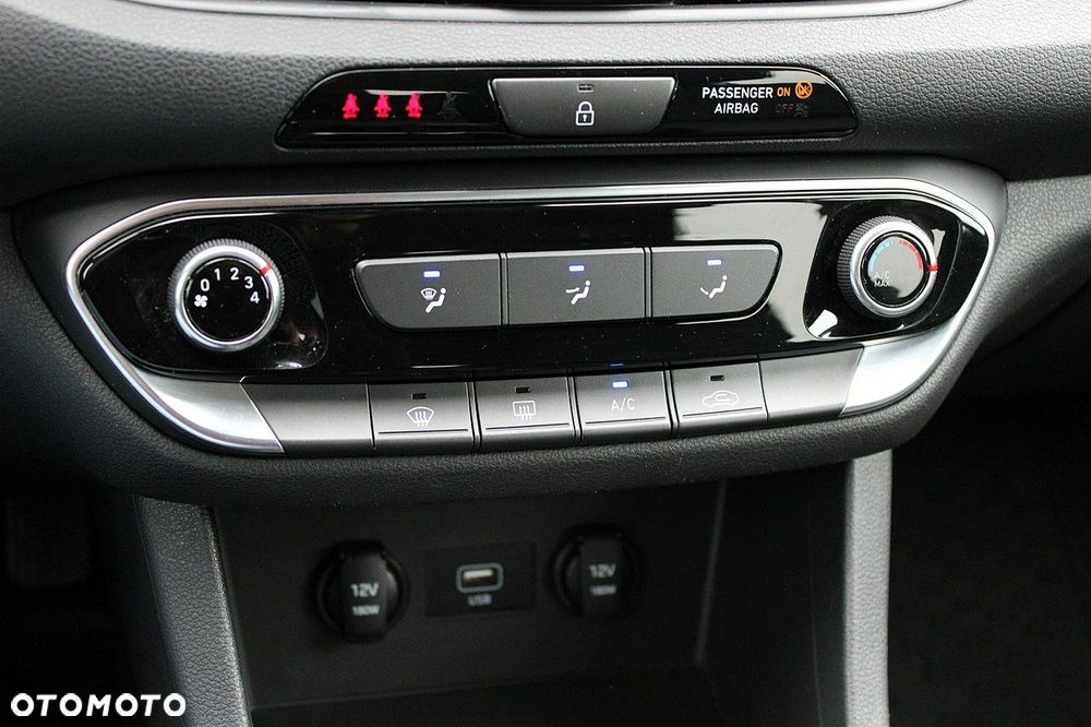 Hyundai i30 1.0 T-GDI Modern - 17