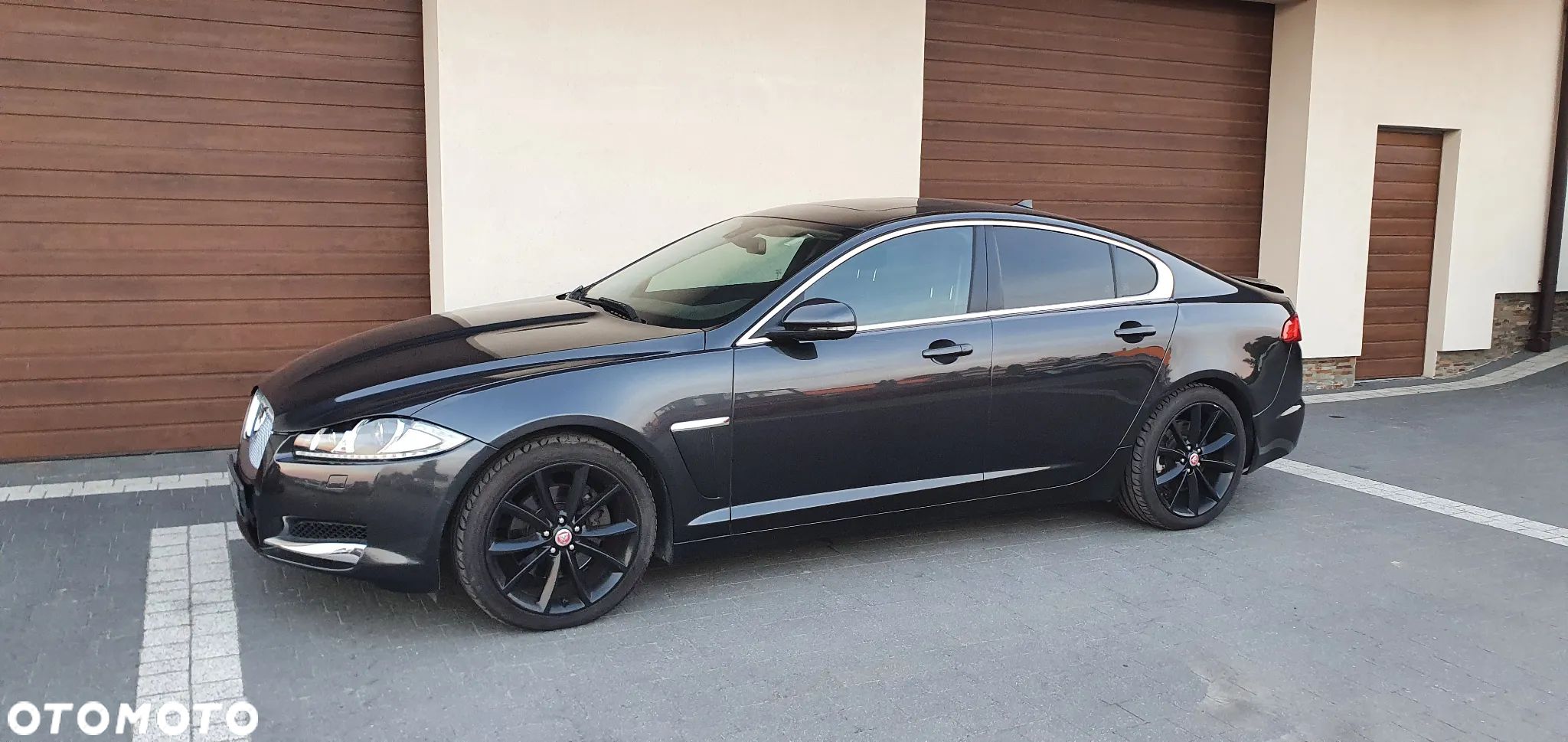 Jaguar XF - 1