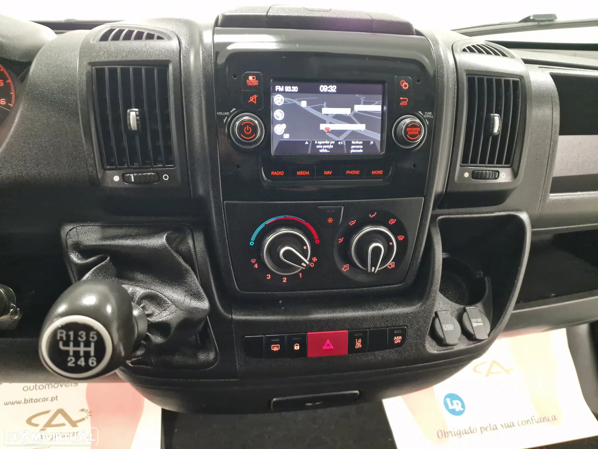 Peugeot BOXER 2.2 BLUEHDi 335 L2H2 Pro GPS CAM. TRASEIRA IVA DEDUTIVEL - 57