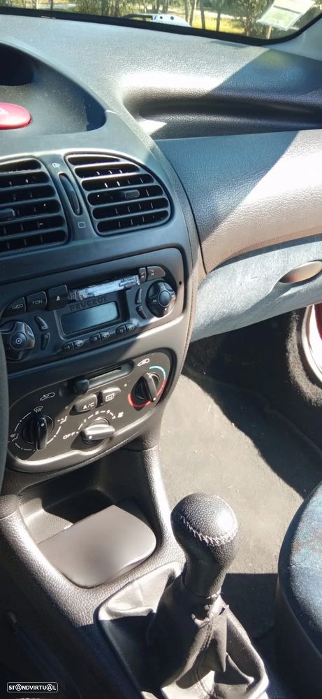 Peugeot 206 1.1 XT - 7