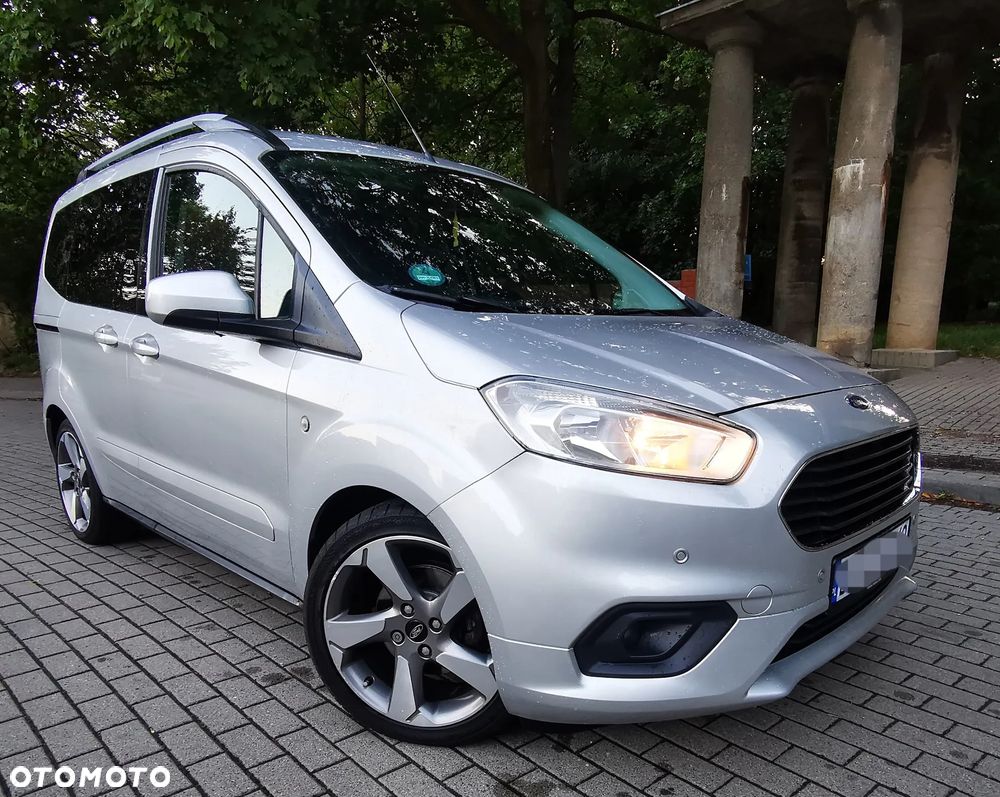 Ford Tourneo Courier 1.5 TDCi S&S Titanium - 13
