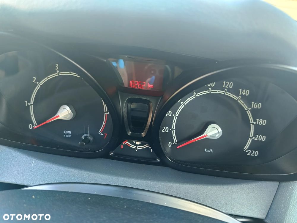 Ford Fiesta 1.25 Ambiente - 11